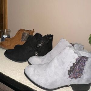 Size 5 jr. girls bootie 3 piece set